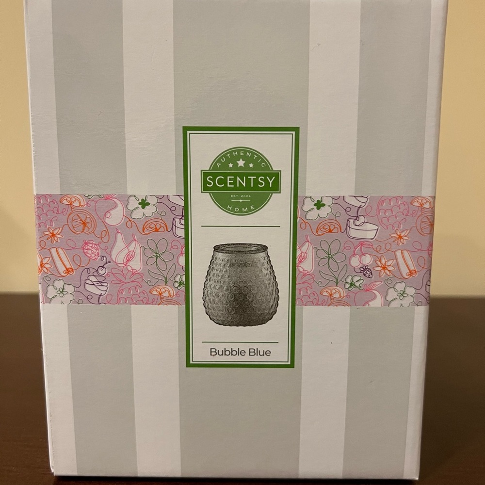 Scentsy Bubble Blue Bath Soak - Pink and Gray